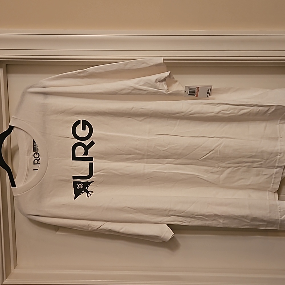 LRG Men Tshirt